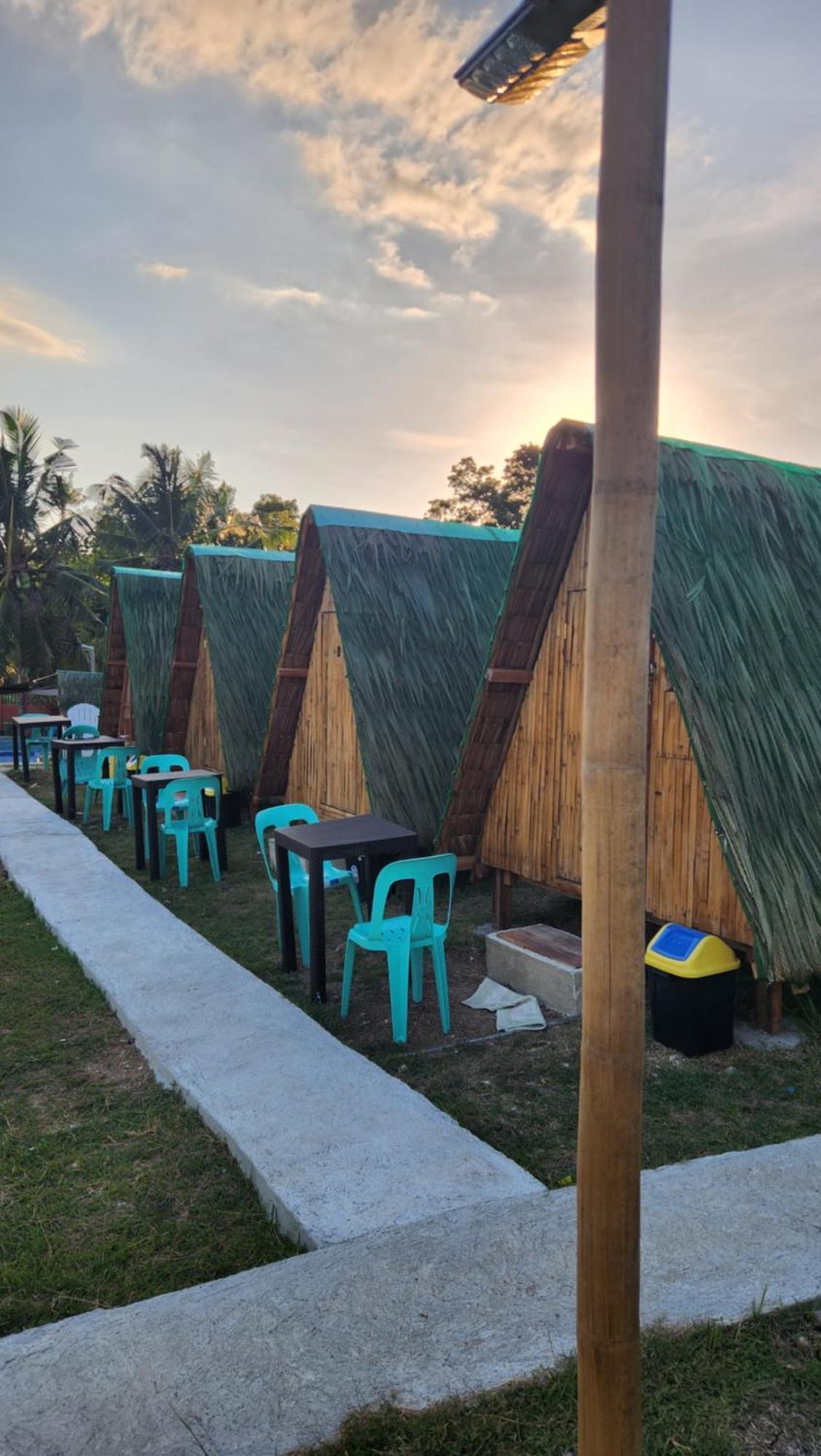 Nirvana Bamboo&Dive resort Moalboal Exterior foto