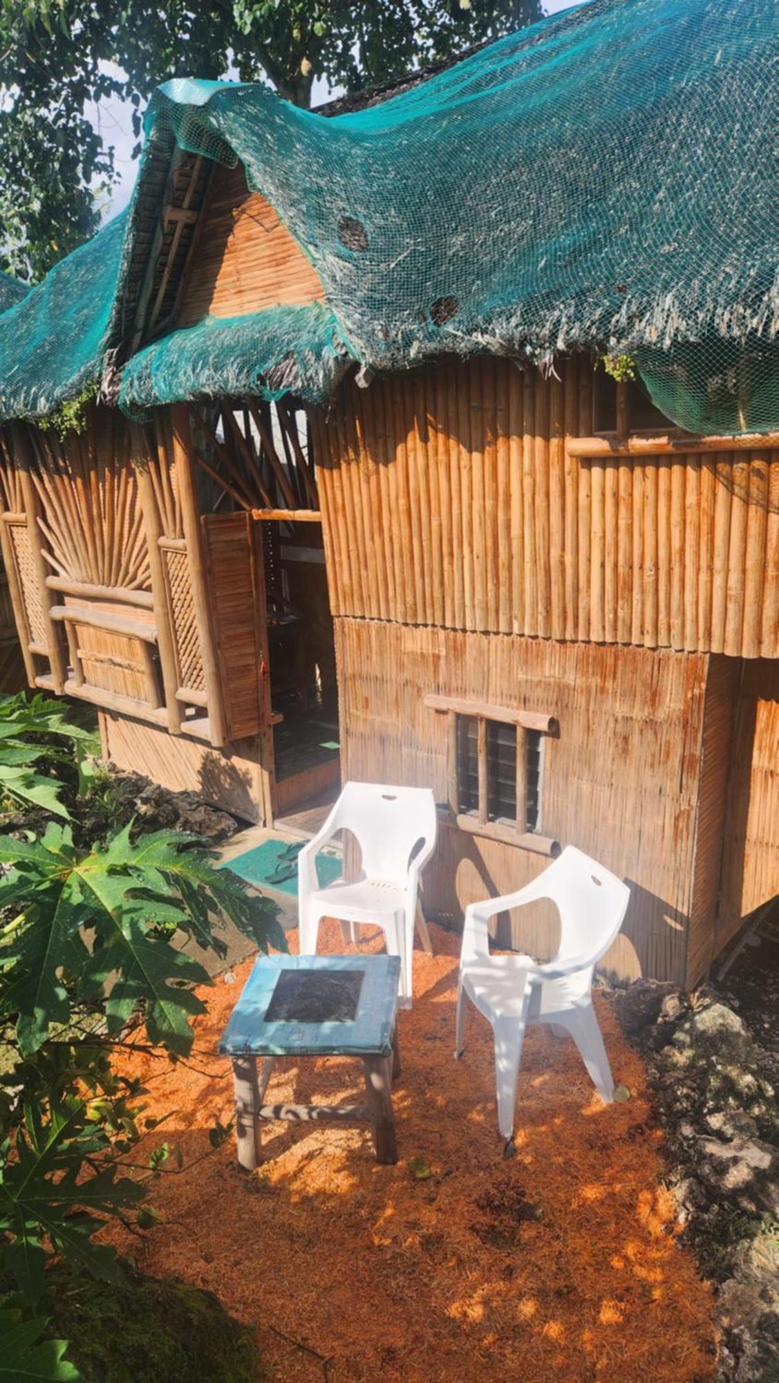 Nirvana Bamboo&Dive resort Moalboal Exterior foto