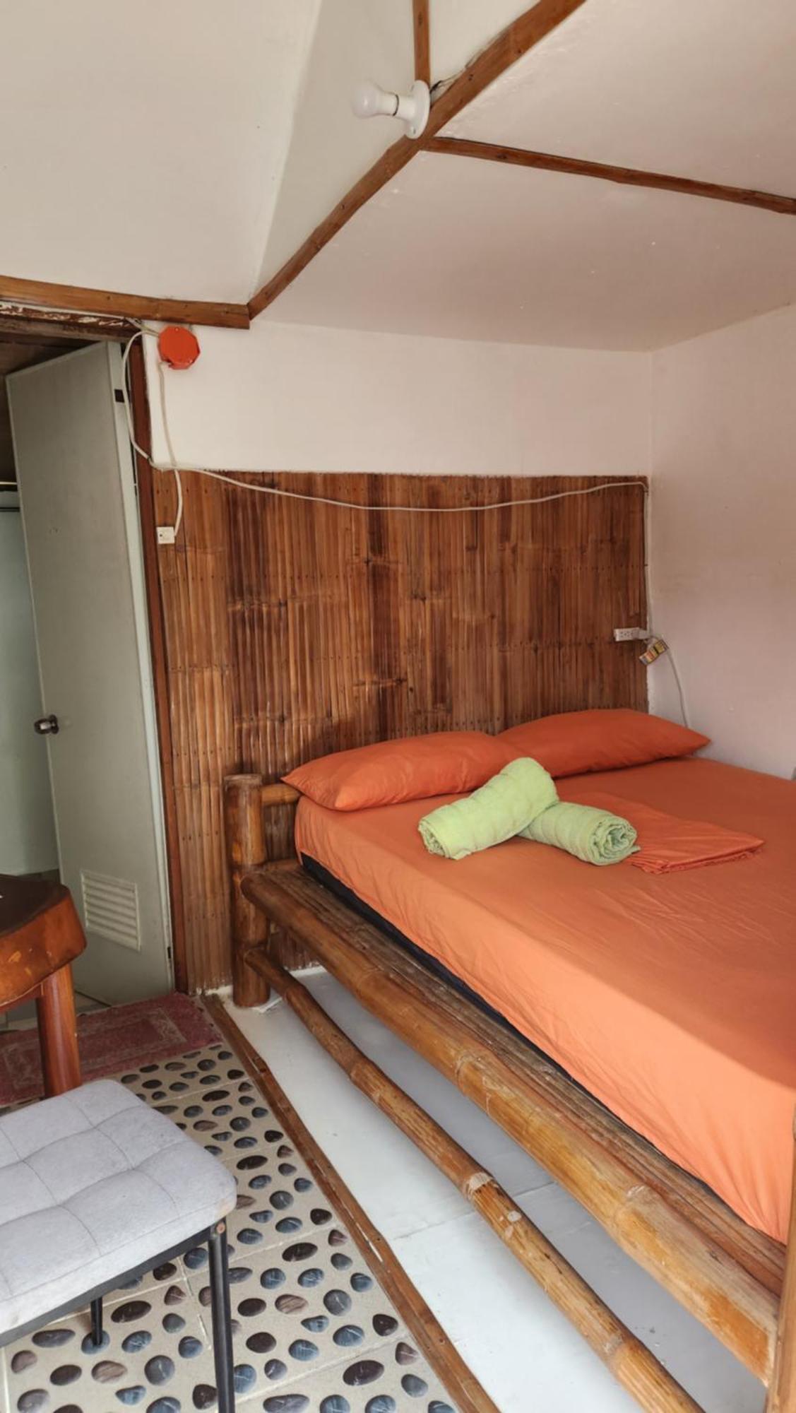 Nirvana Bamboo&Dive resort Moalboal Exterior foto