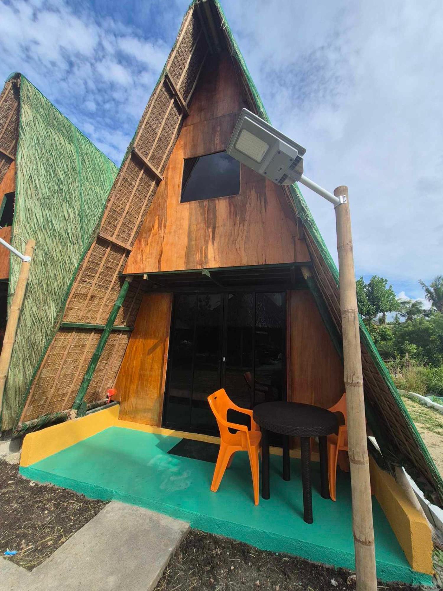 Nirvana Bamboo&Dive resort Moalboal Exterior foto