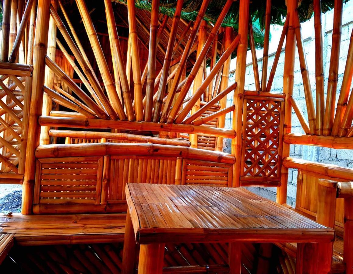 Nirvana Bamboo&Dive resort Moalboal Exterior foto